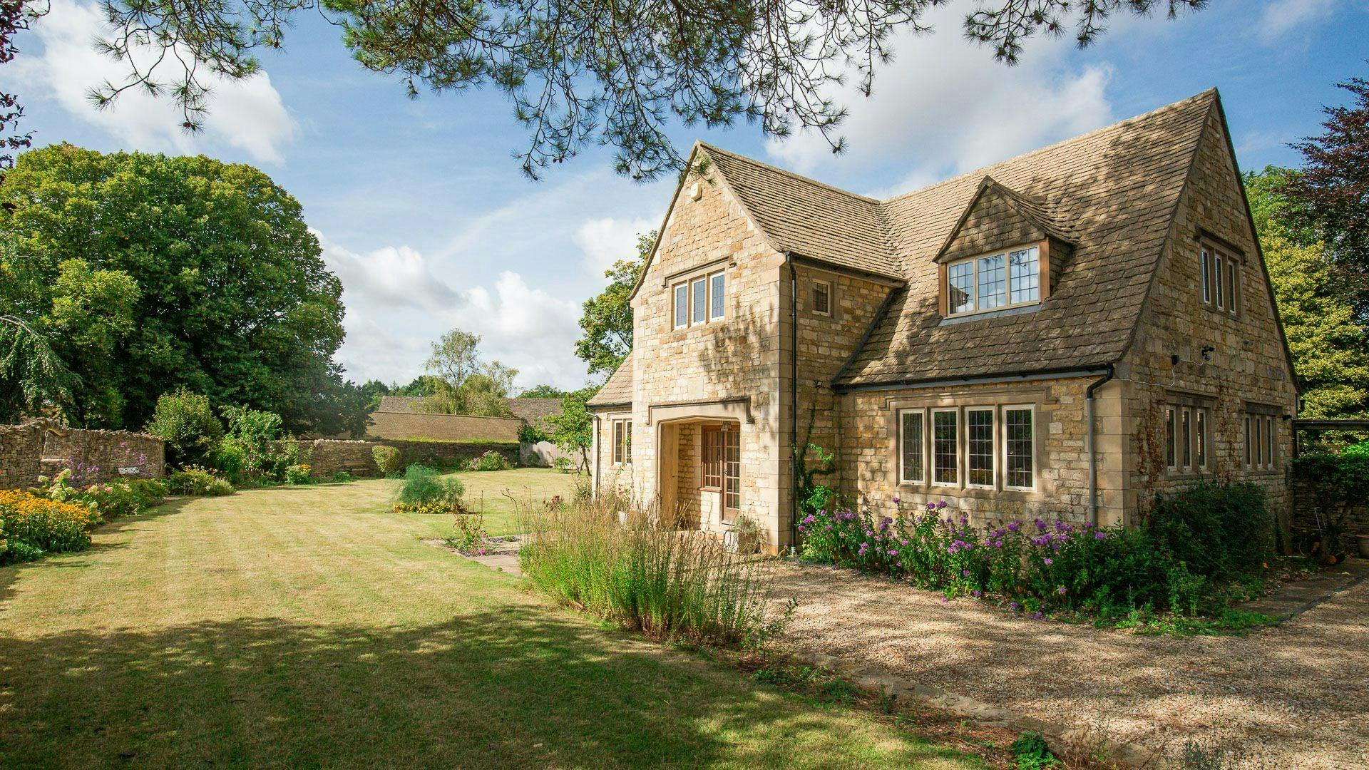 The Cotswold Idyll