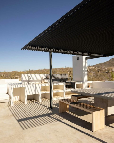 Savour magical Mexican evening drinks on the terrace