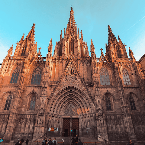 Admire the breathtaking beauty of the Gothic Quarter – it's just a metro ride away