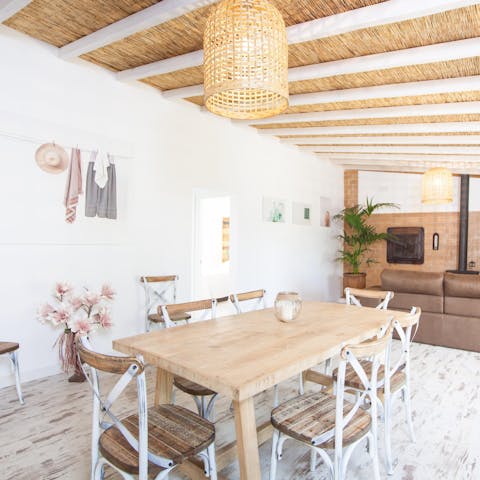 Guests appreciated the host's friendly and helpful attitude.