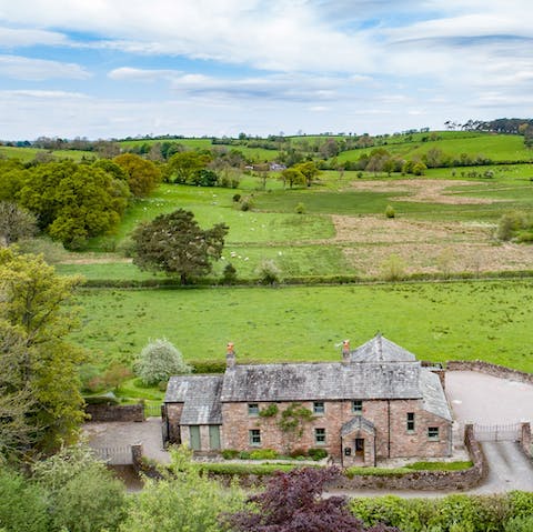 Surround yourself with gorgeous Westmoreland countryside