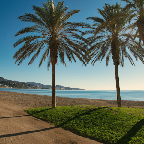 Stroll to Málaga Beach in just thirty minutes