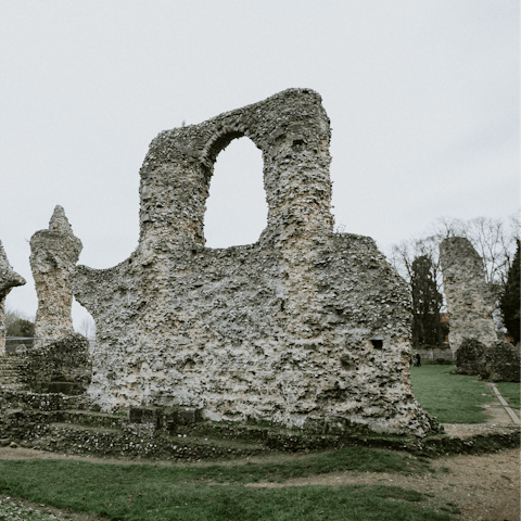 Stay in the heart of Bury St Edmunds, a five-minute walk from the abbey ruins
