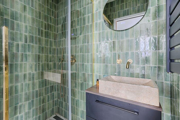 Bathroom photo