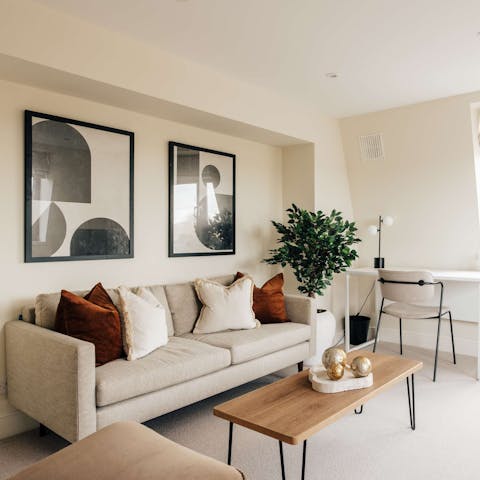 Toast the day's end from the elegant living room