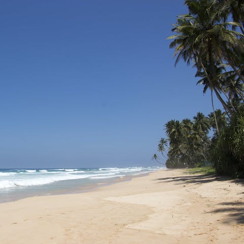 Find your own slice of paradise on the shores of Habaraduwa