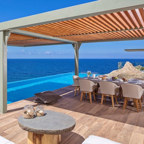 Tuck into a mouthwatering lunch accompanied by nothing but the sound of the waves