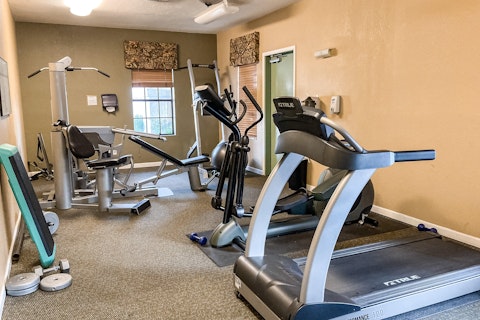 Keep your energy high with a workout in the gym