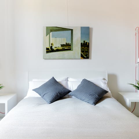 Sleep like a baby in the luxurious memory foam bed
