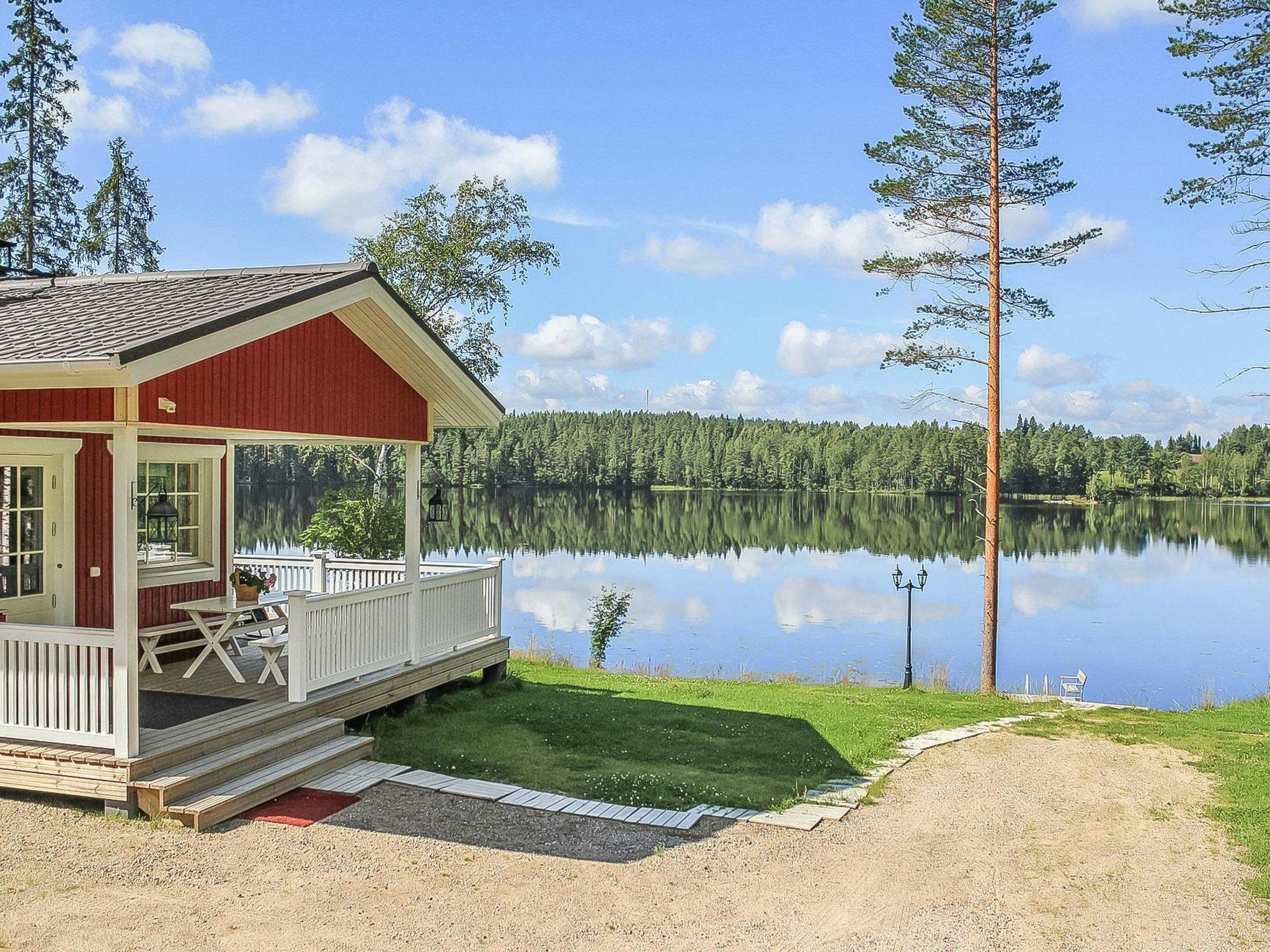 Bobbing Along In Maroon