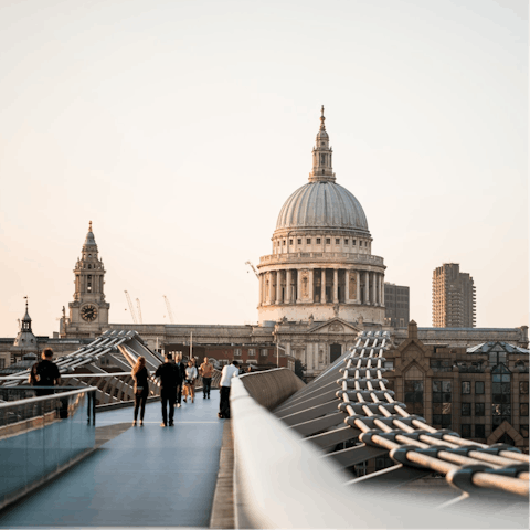 Visit iconic St Paul's Cathedral – it's fifteen minutes away