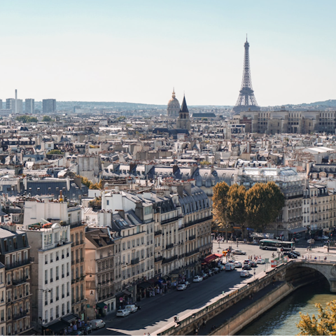 Stay in central Paris, a short stroll from the Louvre Museum