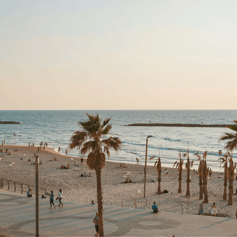 Begin your stay in Tel Aviv with a stroll to Jerusalem beach