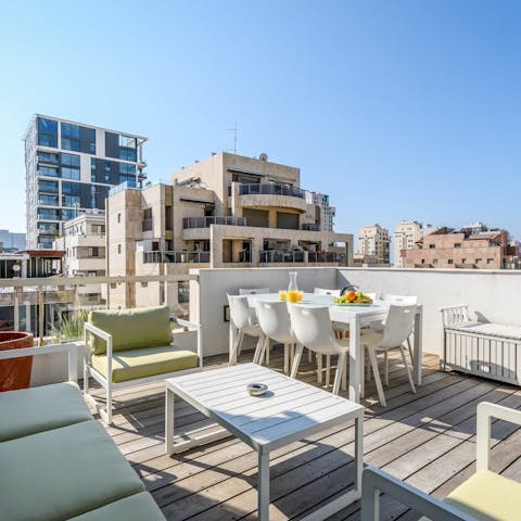 Find the perfect spot for sunset drinks on the roof terrace