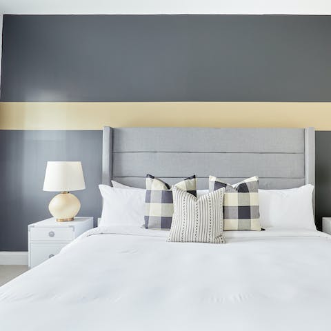 Drift off to sleep in the sumptuous bed, the perfect respite after a busy afternoon
