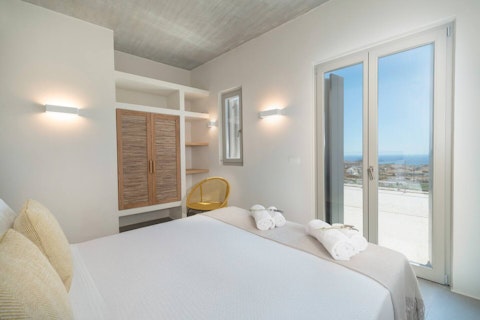 Wake to open sea views from the comfort of your bed