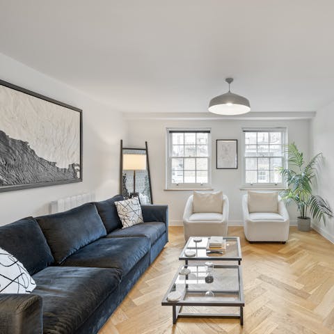Gather in the lounge and decompress after sightseeing