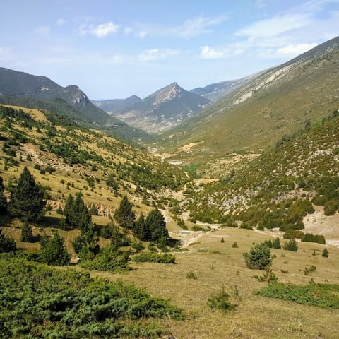 Stay in the heart of the Catalonian countryside and explore the hiking trails