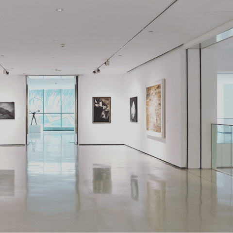 Stroll to nearby Saatchi Gallery to check out the latest additions