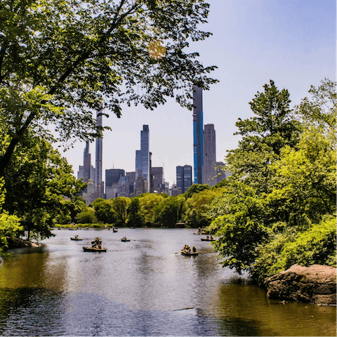 Walk to Central Park in just over ten minutes