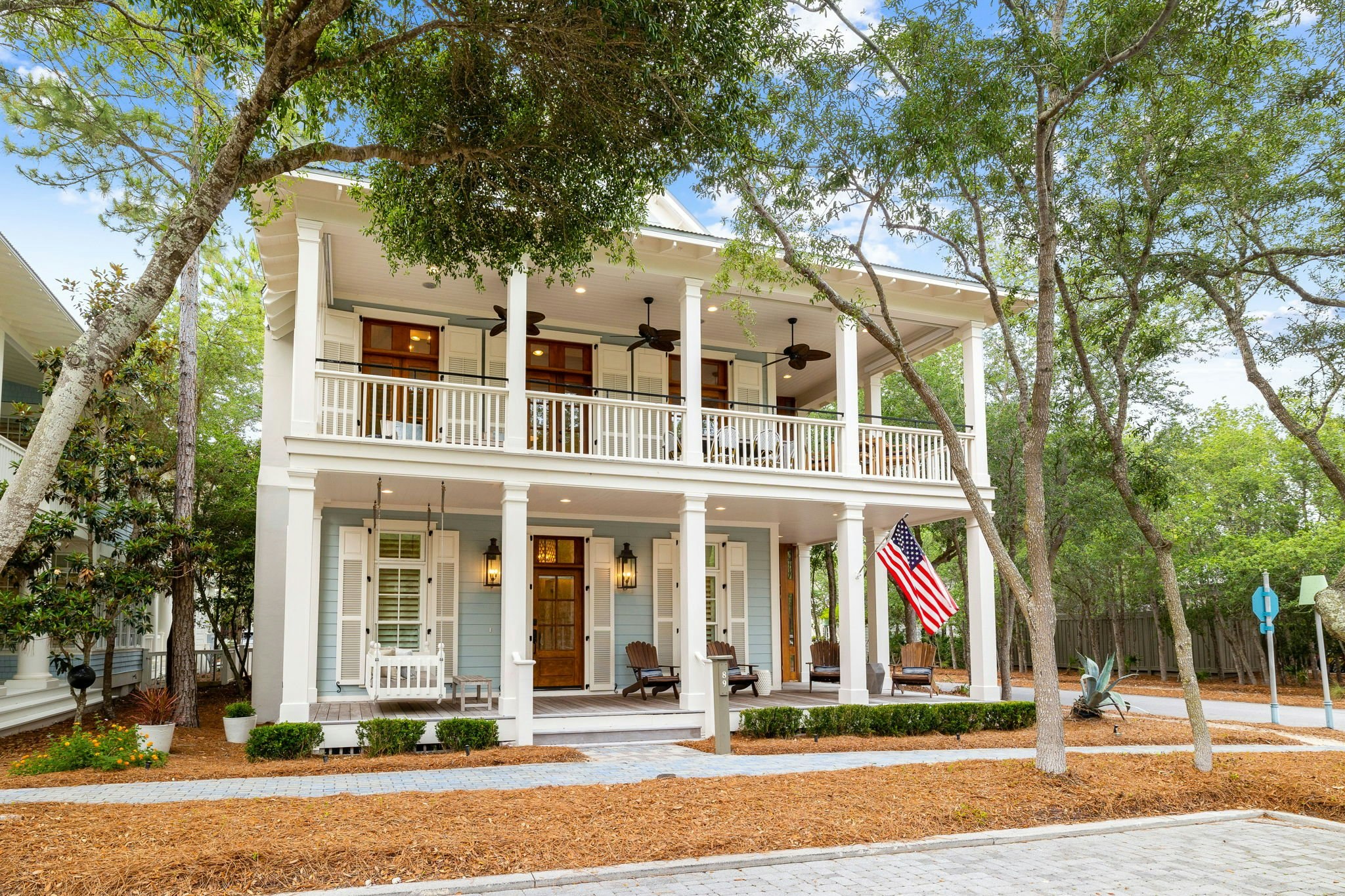 Waterside Welcome