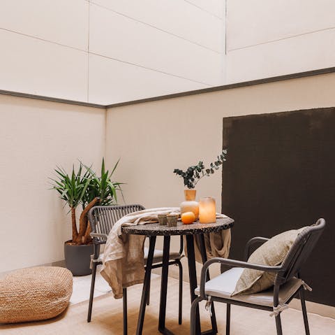 Begin the day with a café con leche on the internal terrace