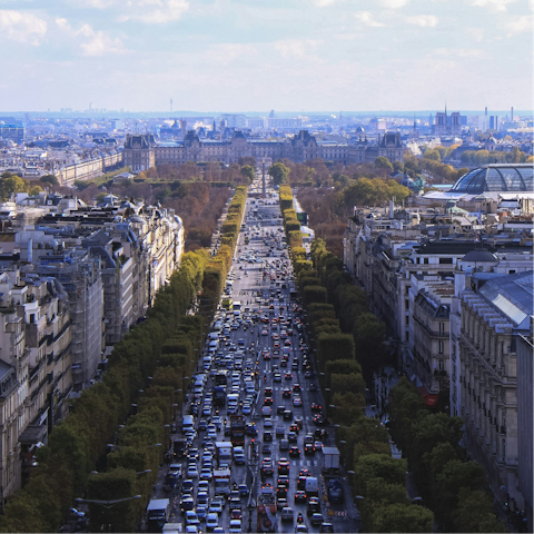 Do some serious shopping along the nearby Champs-Élysées