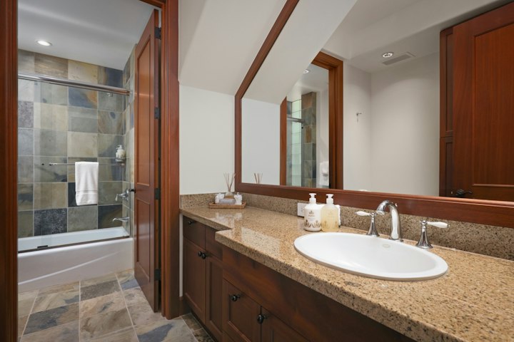 Bathroom photo
