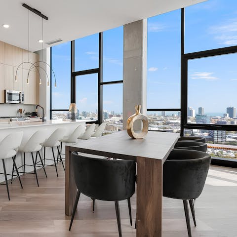 Enjoy breakfast in the open kitchen-diner as the sun rises