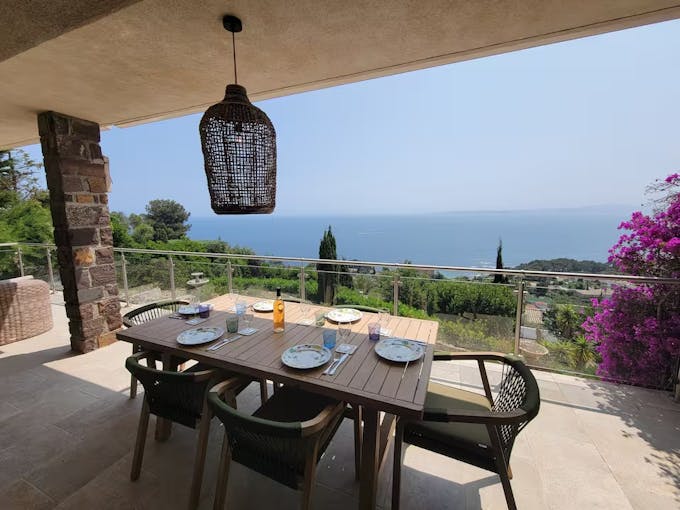 Riviera View
