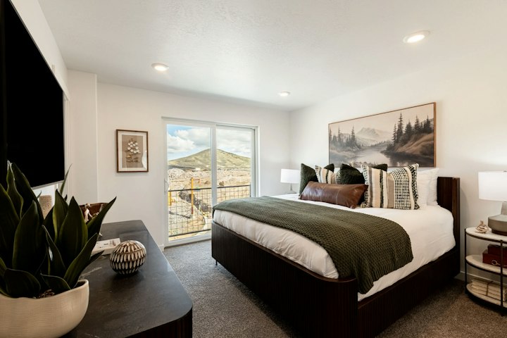 Bedroom photo
