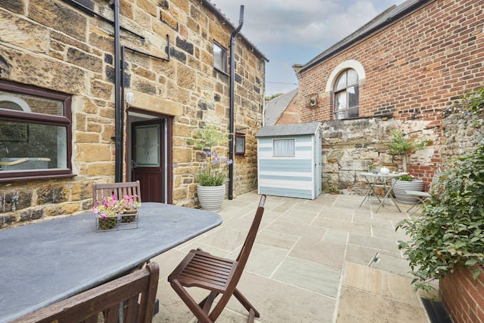 Quaint Seaside Haven