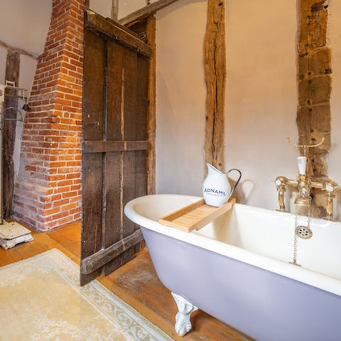 Run a piping hot bath and enjoy an uninterrupted session in the tub