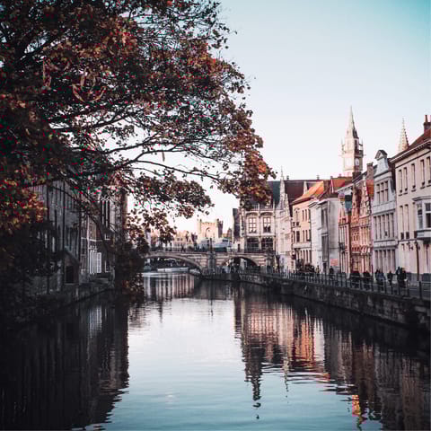 Explore the heart of historic Ghent from your doorstep