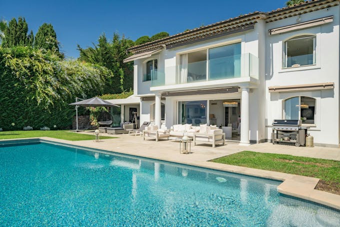 Cannes Retreat