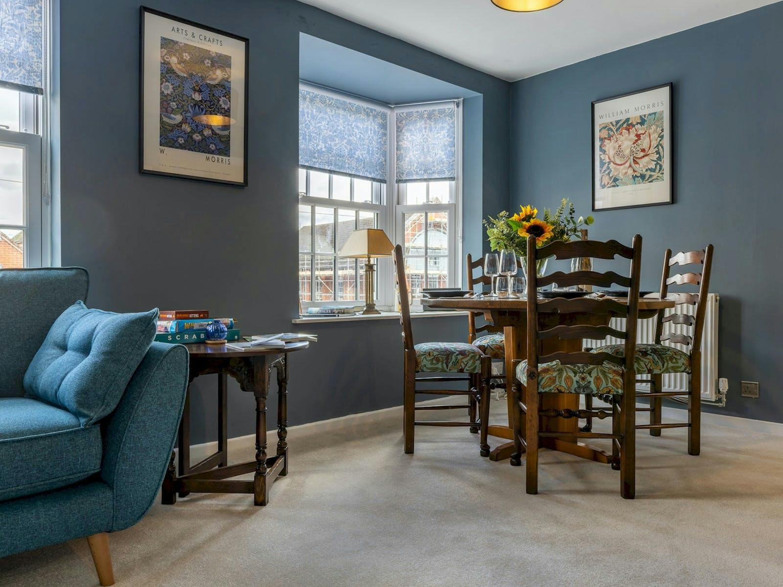 The Peacock & Nightingale