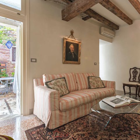Read up on local art and history in the cosy living room