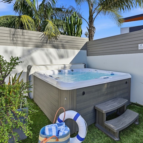 Feel totally relaxed with a dip in the hot tub