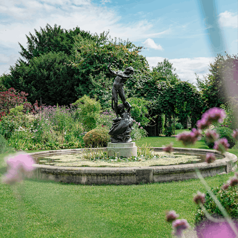 Take your pick of Regent's Park or Hyde Park, both a fifteen-minute walk away