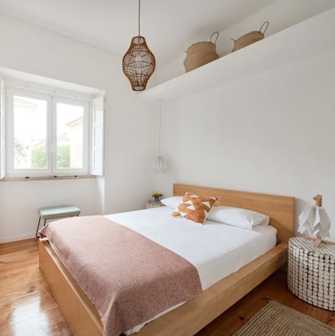 Wake up in the comfortable bedroom feeling rested and ready for another day of Lisbon sightseeing