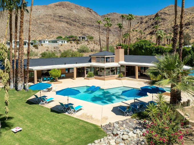 Desert Grandeur