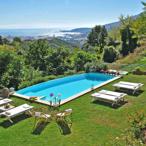 Admire views of the Gulf of Poets from almost every window