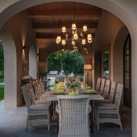 Gather on the terrace for a traditional Tuscan feast