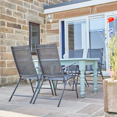 Enjoy alfresco breakfasts at the outdoor dining table