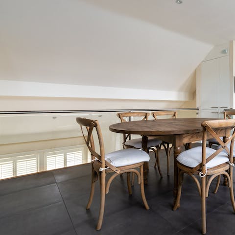 Cook up a traditional Sunday lunch and dine on the mezzanine floor