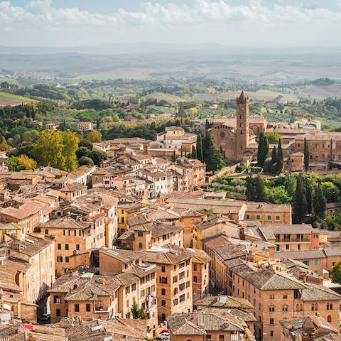 Soak up the splendour of Tuscany – starting in the medieval town of Altopascio (six-minute drive)