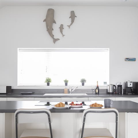 Sit down at the chic breakfast bar for your morning java