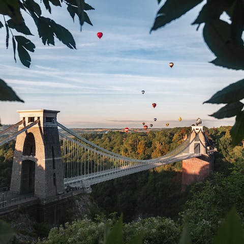 Visit the famous Clifton Suspension Bridge, a thirty-minute walk away