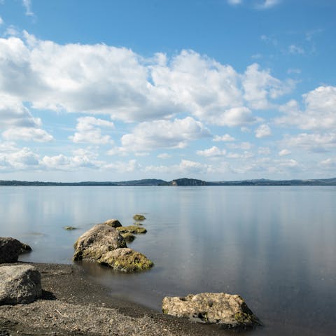 Drive to Europe's largest volcanic lake, Bolsena, in fifteen-minutes
