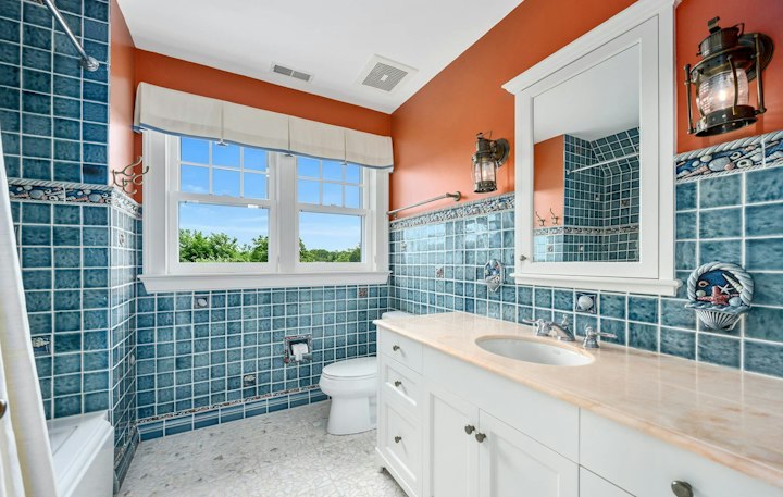 Bathroom photo
